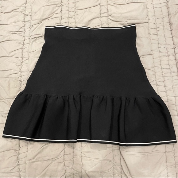 Fit and Flare skirt - Picture 3 of 5